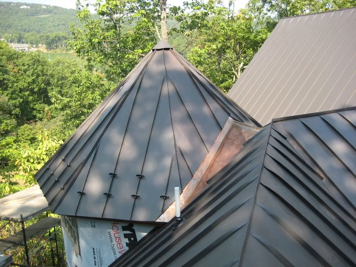 Professional Shingle Replacement & Repair by Craftsman Roofing in Shafter